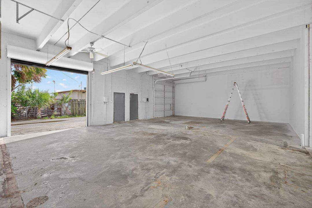 待售: $950,000 (0 贝兹, 0 浴室, 2518 平方英尺)