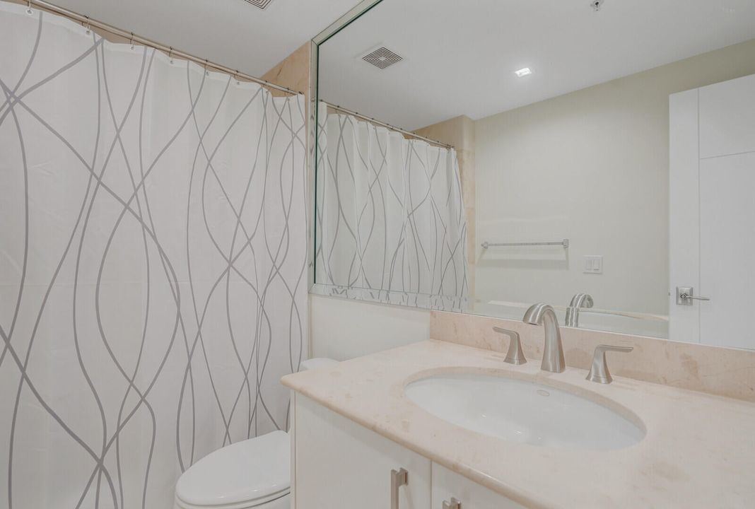 For Rent: $7,000 (2 beds, 2 baths, 2327 Square Feet)