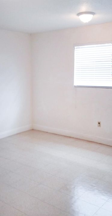 For Sale: $2,500 (0 beds, 0 baths, 1008 Square Feet)