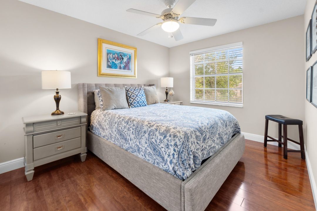 En Venta: $650,000 (4 camas, 2 baños, 2218 Pies cuadrados)