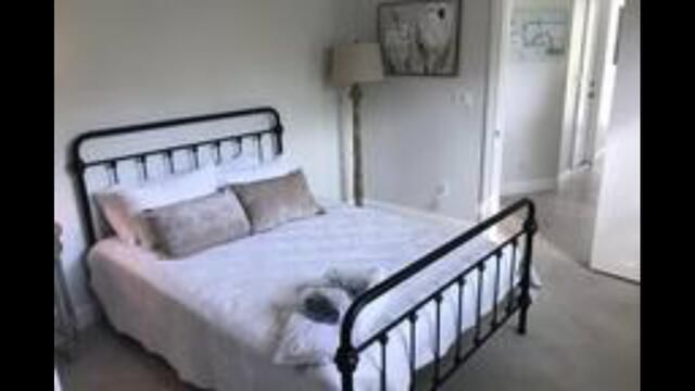 出租: $6,000 (3 贝兹, 3 浴室, 2351 平方英尺)