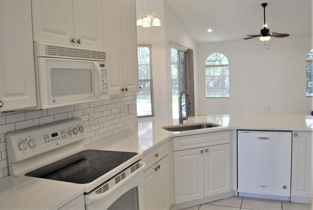 待售: $620,000 (5 贝兹, 3 浴室, 2755 平方英尺)