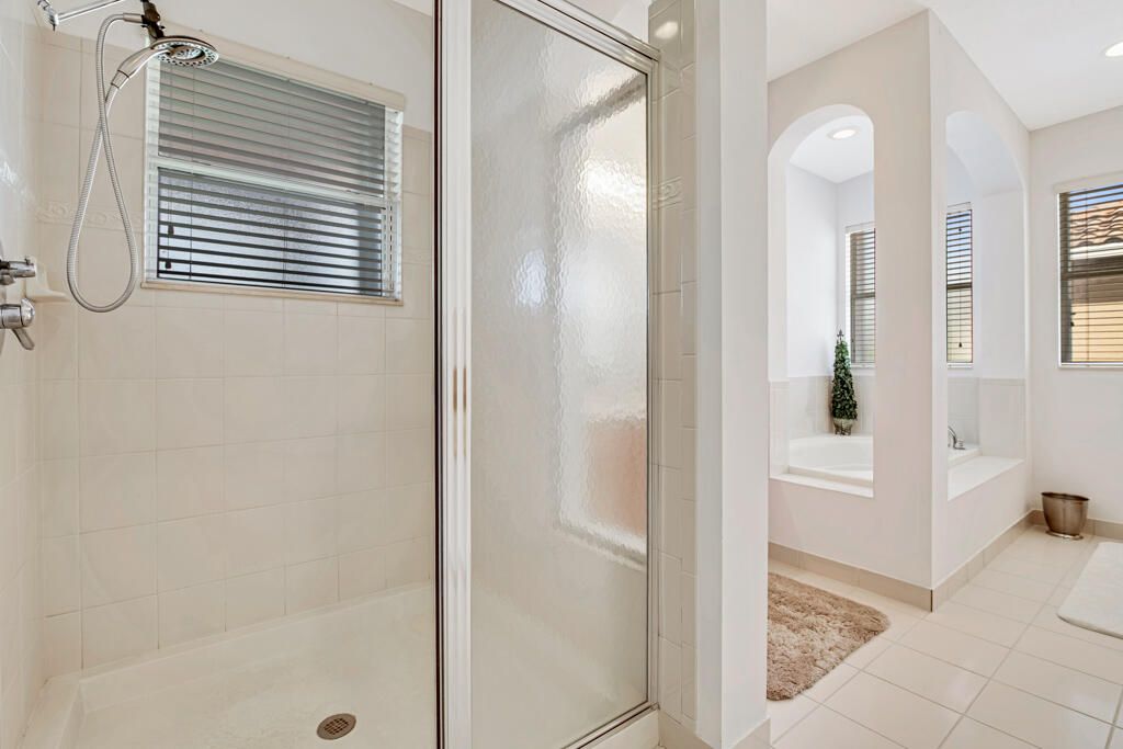 For Sale: $789,000 (4 beds, 4 baths, 3390 Square Feet)