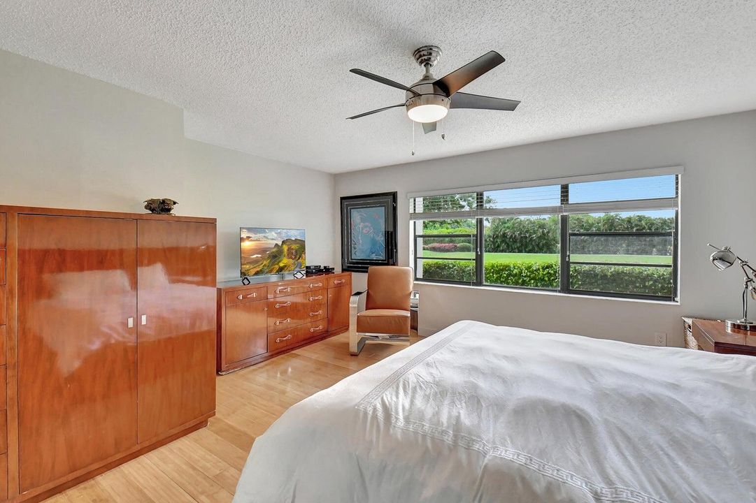 Под контрактом: $7,000 (2 спален, 2 ванн, 1546 Квадратных фут)