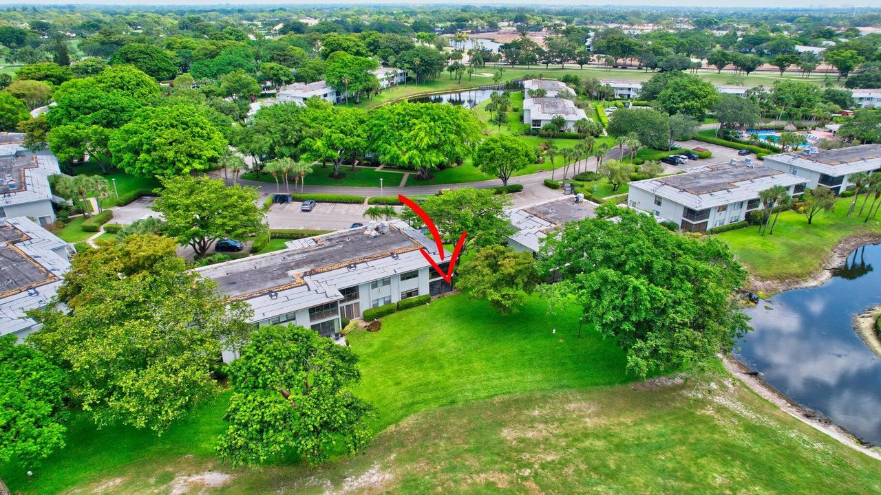 Под контрактом: $7,000 (2 спален, 2 ванн, 1546 Квадратных фут)