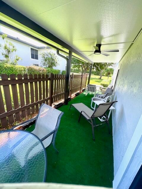 Под контрактом: $7,000 (2 спален, 2 ванн, 1546 Квадратных фут)