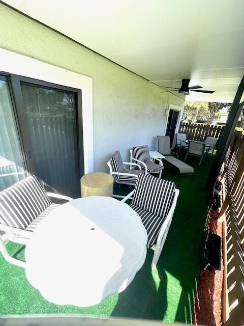 Под контрактом: $7,000 (2 спален, 2 ванн, 1546 Квадратных фут)