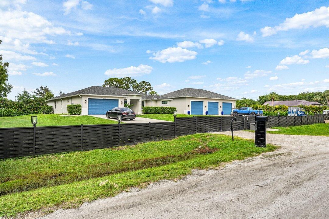 For Sale: $1,399,900 (4 beds, 3 baths, 2696 Square Feet)