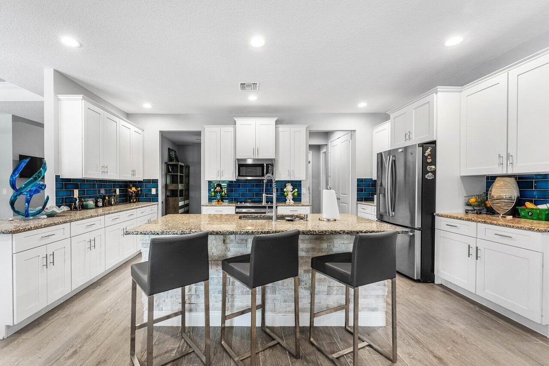 For Sale: $1,399,900 (4 beds, 3 baths, 2696 Square Feet)