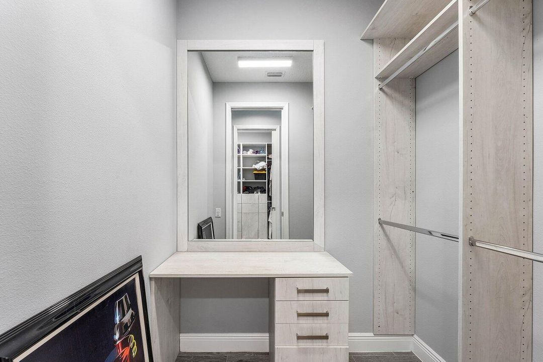 For Sale: $1,399,900 (4 beds, 3 baths, 2696 Square Feet)