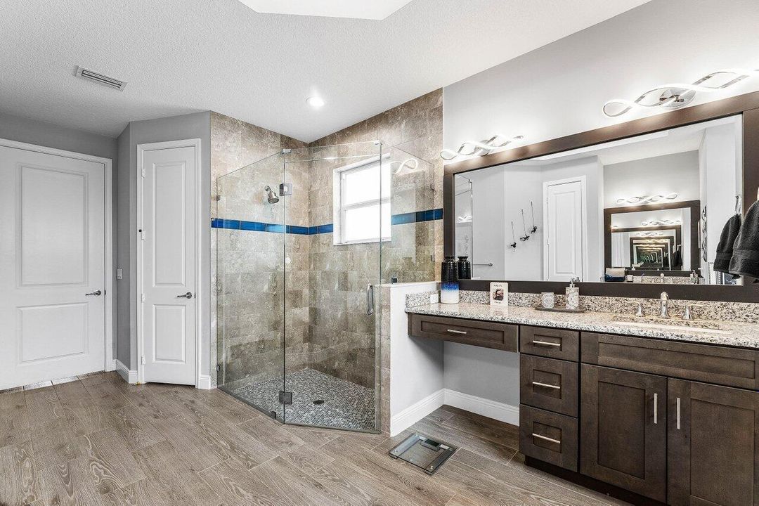 For Sale: $1,399,900 (4 beds, 3 baths, 2696 Square Feet)