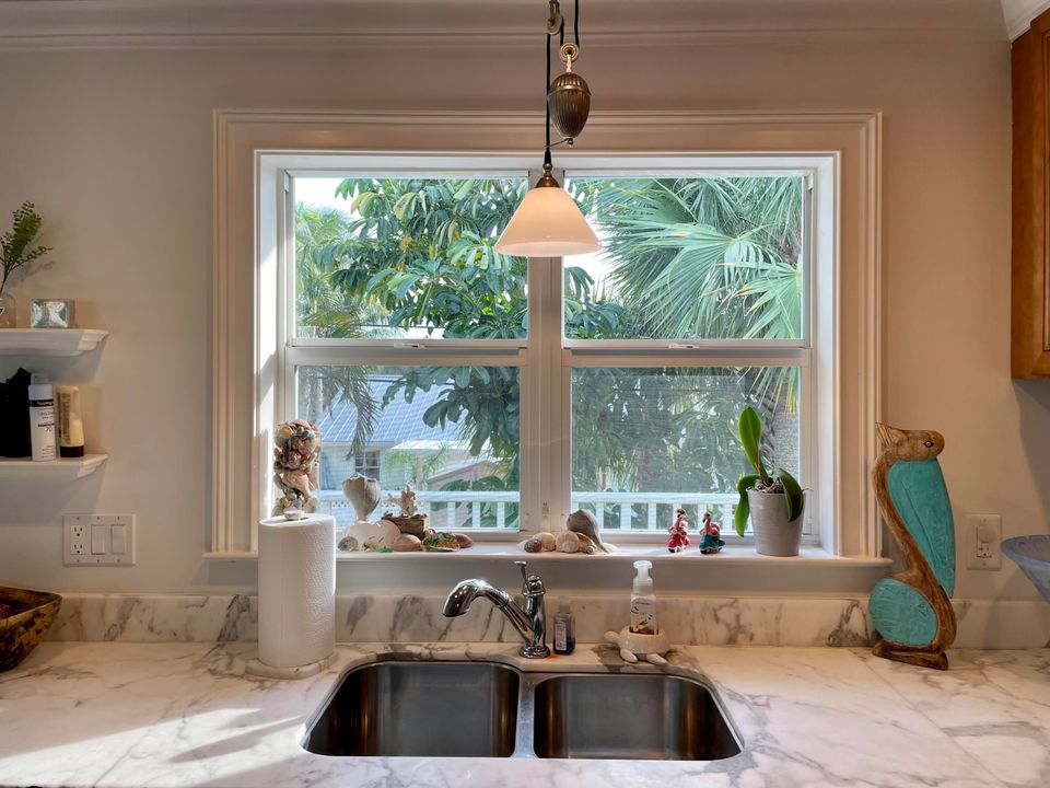 В аренду: $6,500 (2 спален, 2 ванн, 1300 Квадратных фут)