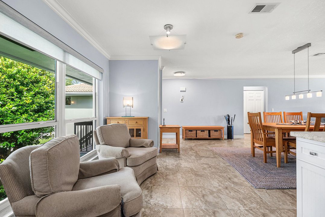 For Sale: $535,000 (3 beds, 2 baths, 1958 Square Feet)