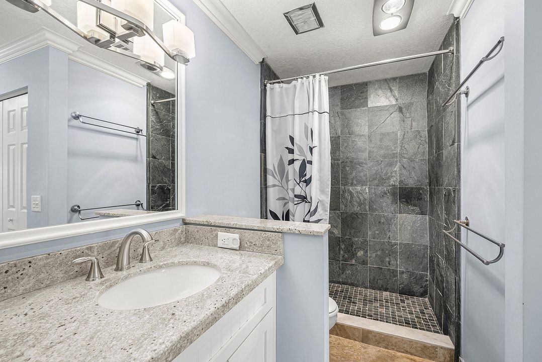 For Sale: $535,000 (3 beds, 2 baths, 1958 Square Feet)