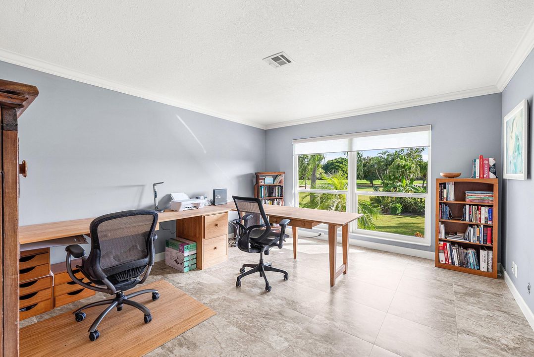 For Sale: $535,000 (3 beds, 2 baths, 1958 Square Feet)