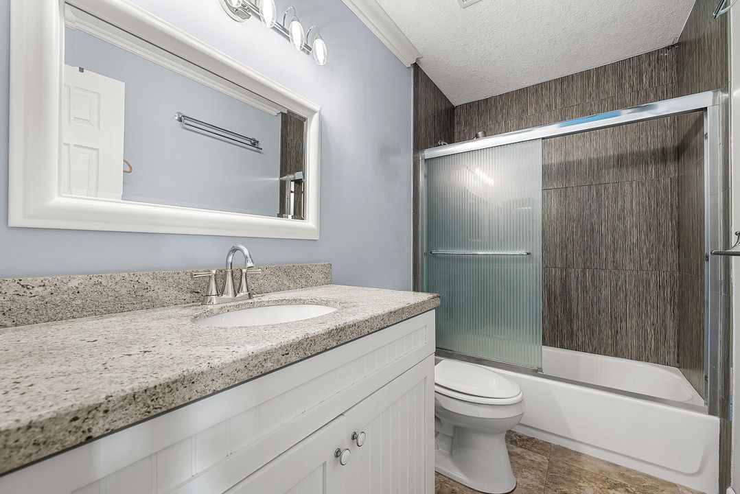 For Sale: $535,000 (3 beds, 2 baths, 1958 Square Feet)