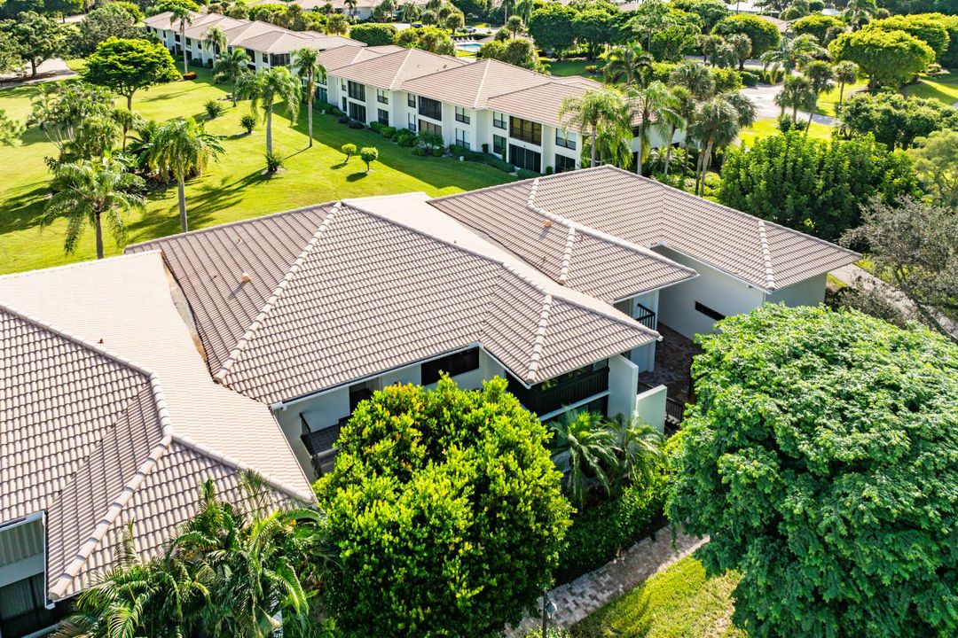 For Sale: $535,000 (3 beds, 2 baths, 1958 Square Feet)