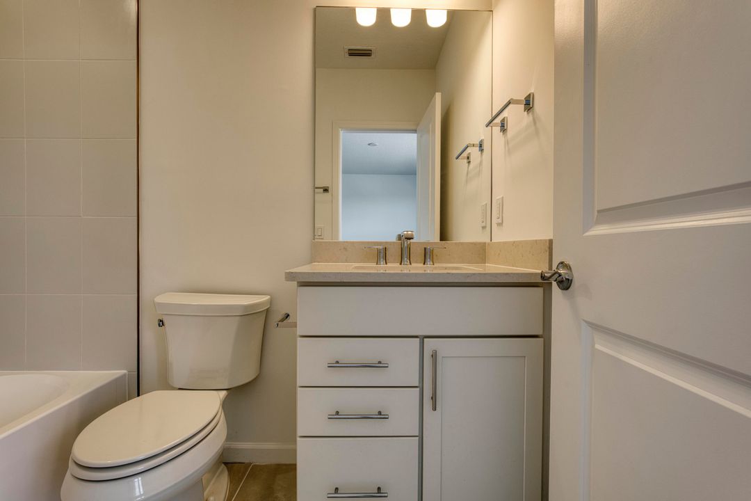 En Renta: $3,950 (4 camas, 3 baños, 2930 Pies cuadrados)