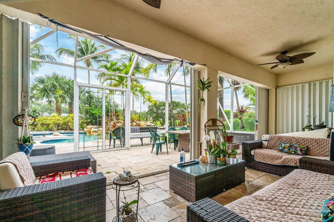 На продажу: $898,000 (4 спален, 3 ванн, 2544 Квадратных фут)