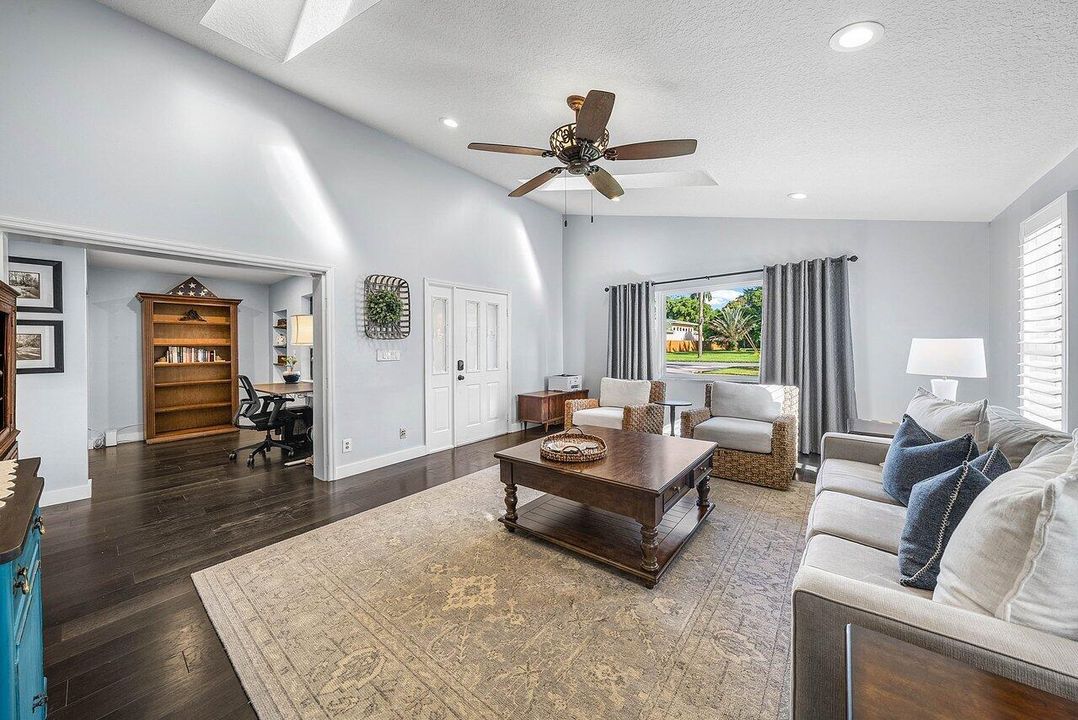 Active With Contract: $625,000 (3 beds, 2 baths, 1933 Square Feet)