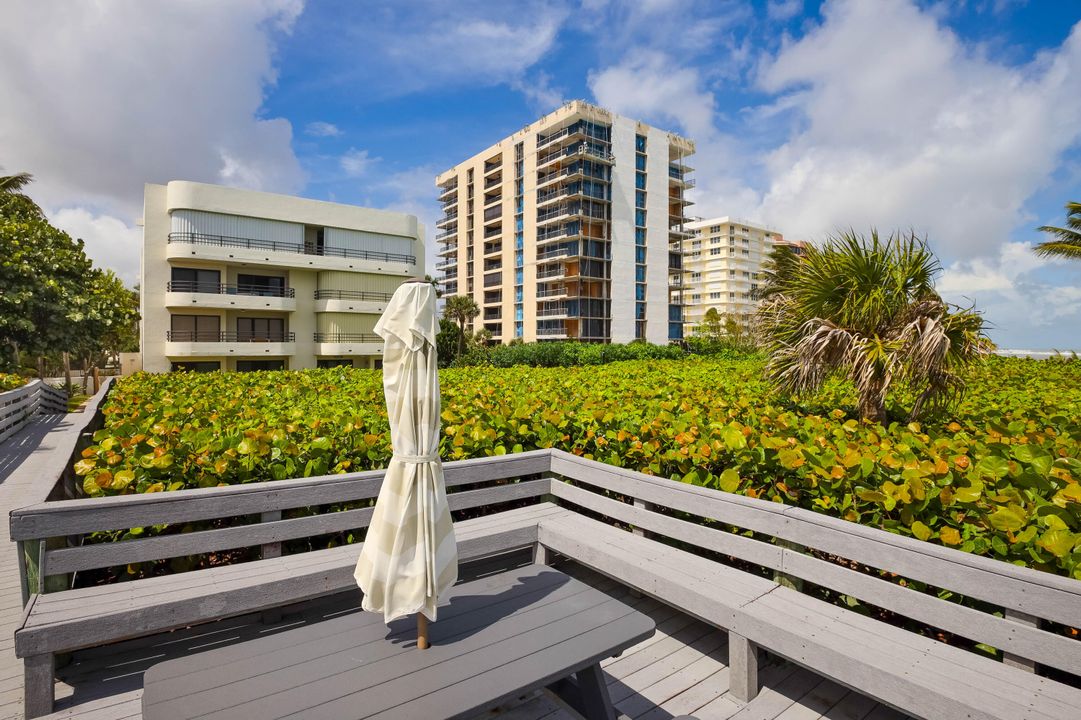 For Rent: $7,500 (1 beds, 1 baths, 833 Square Feet)