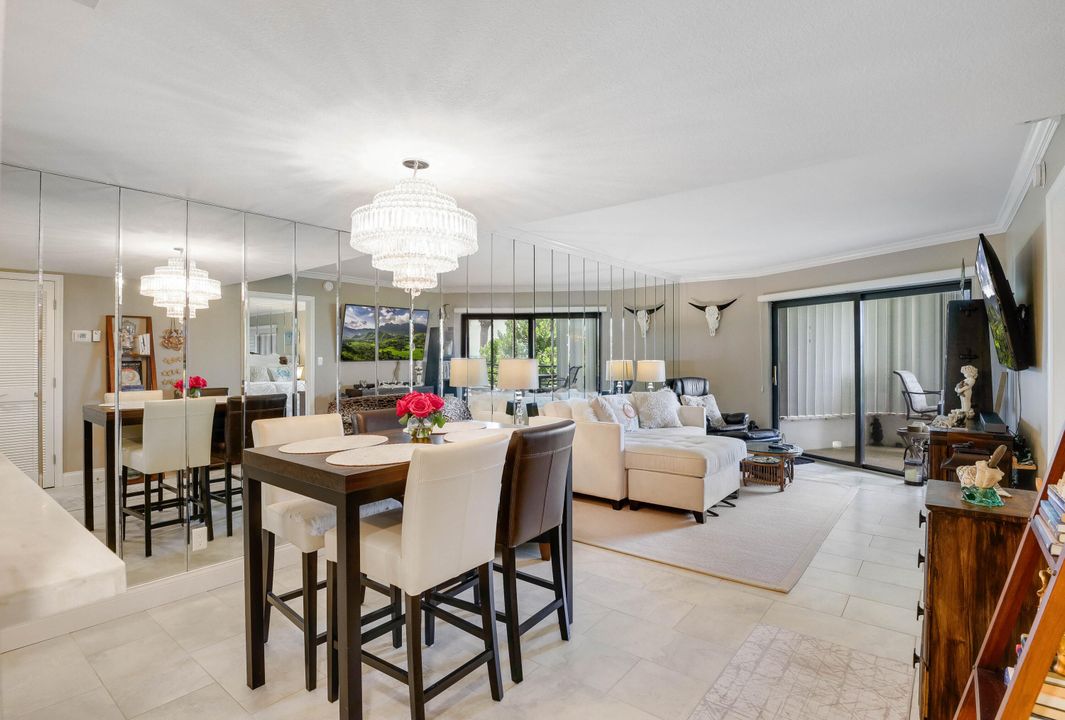 For Rent: $7,500 (1 beds, 1 baths, 833 Square Feet)