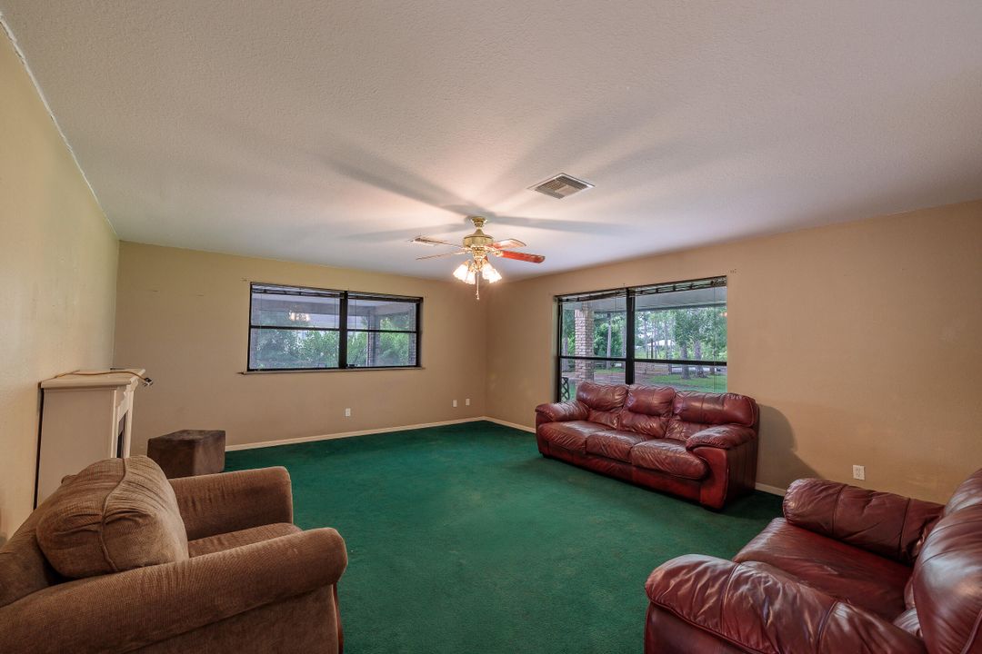 合同活跃: $499,900 (3 贝兹, 2 浴室, 2226 平方英尺)