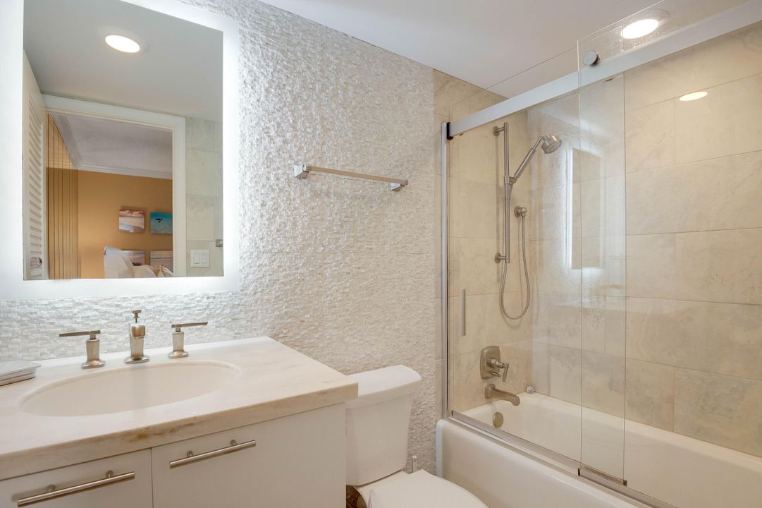 For Rent: $7,500 (1 beds, 1 baths, 833 Square Feet)