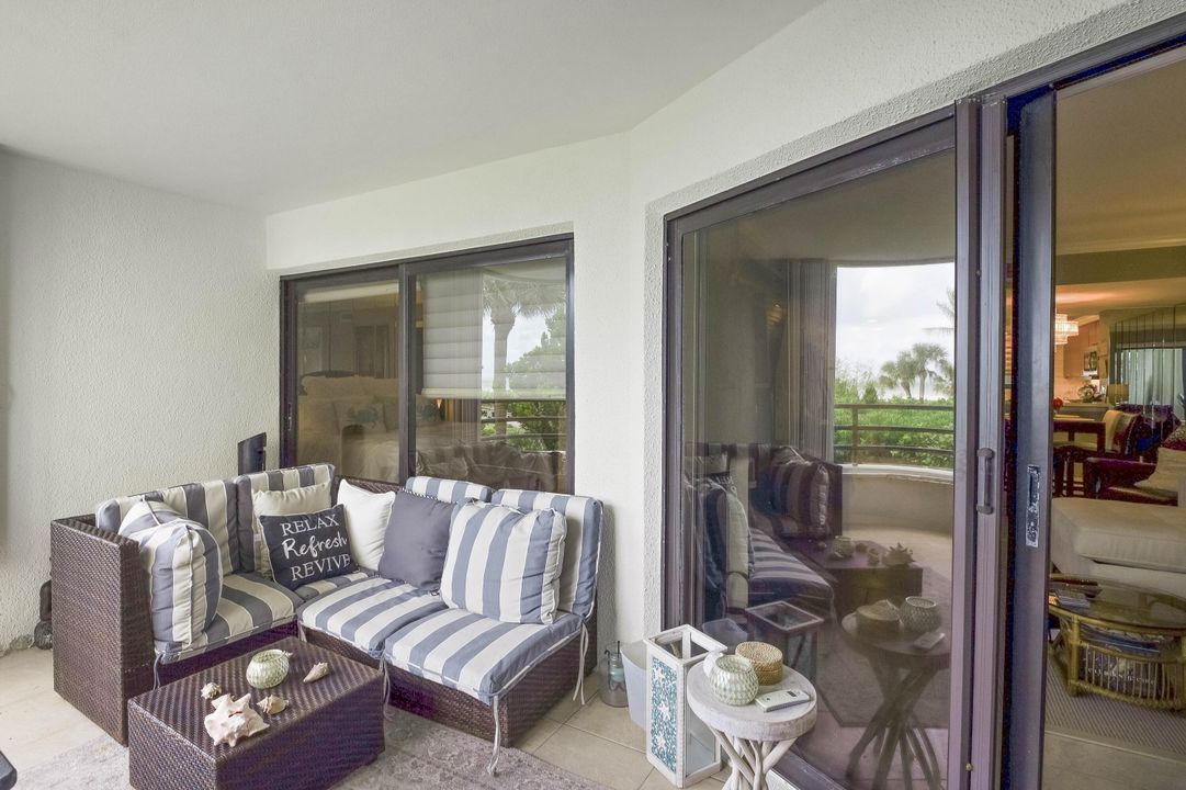 For Rent: $7,500 (1 beds, 1 baths, 833 Square Feet)