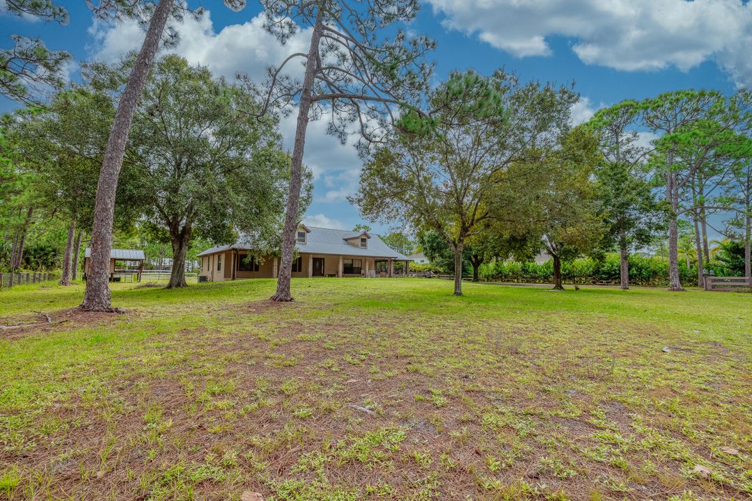 合同活跃: $499,900 (3 贝兹, 2 浴室, 2226 平方英尺)