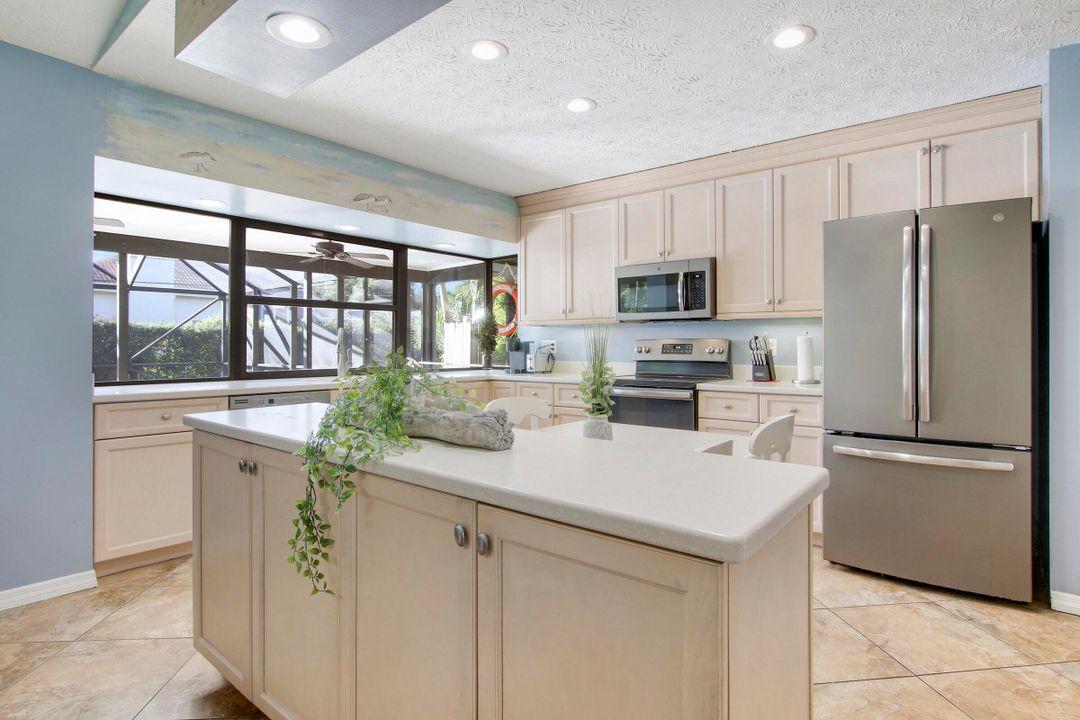 В аренду: $6,500 (3 спален, 2 ванн, 1798 Квадратных фут)