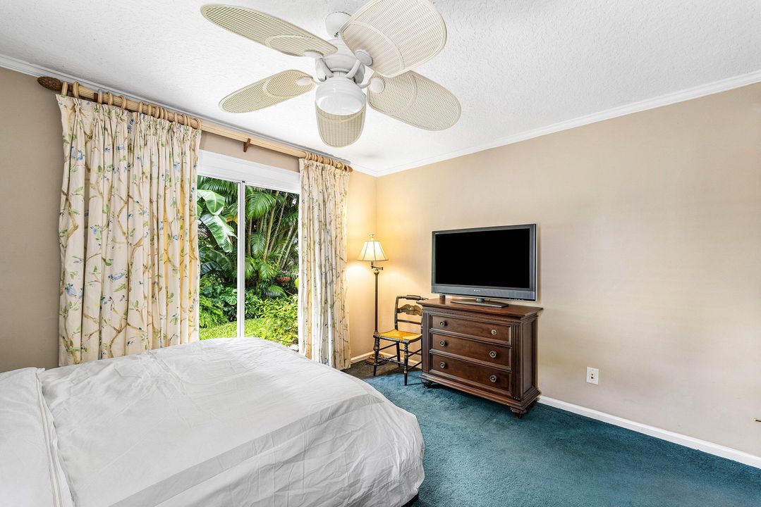 For Sale: $749,888 (3 beds, 2 baths, 1974 Square Feet)