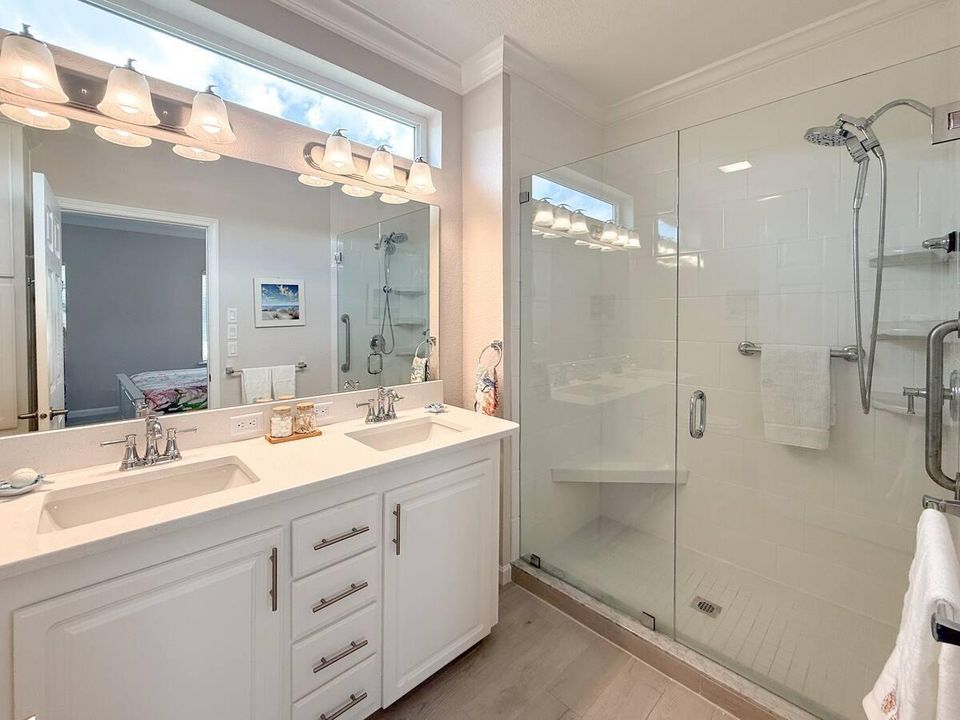 出租: $2,700 (2 贝兹, 2 浴室, 1320 平方英尺)