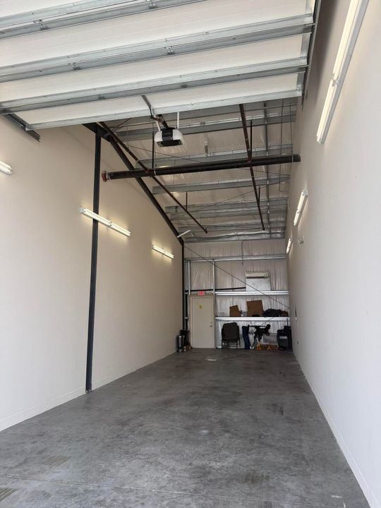 待售: $259,900 (0 贝兹, 0 浴室, 780 平方英尺)