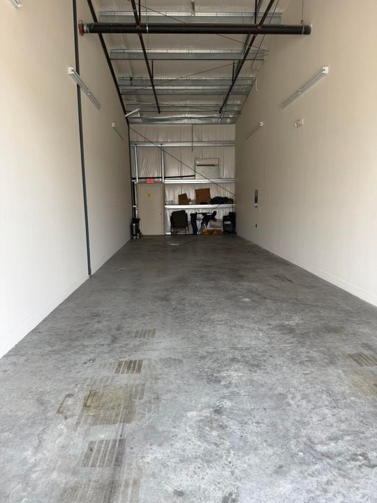 待售: $259,900 (0 贝兹, 0 浴室, 780 平方英尺)