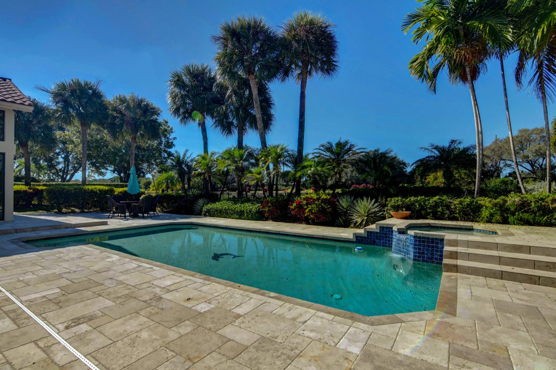 На продажу: $1,995,000 (4 спален, 5 ванн, 4089 Квадратных фут)