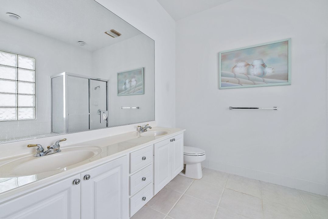 For Rent: $5,500 (3 beds, 2 baths, 1741 Square Feet)