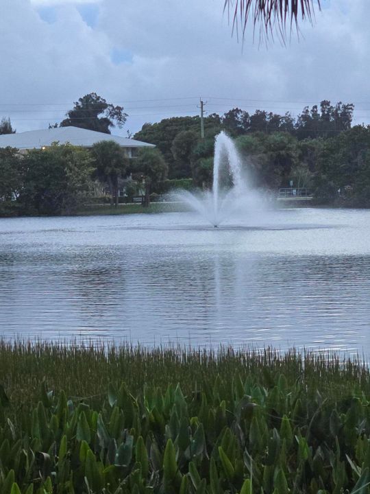 For Rent: $7,500 (1 beds, 1 baths, 833 Square Feet)