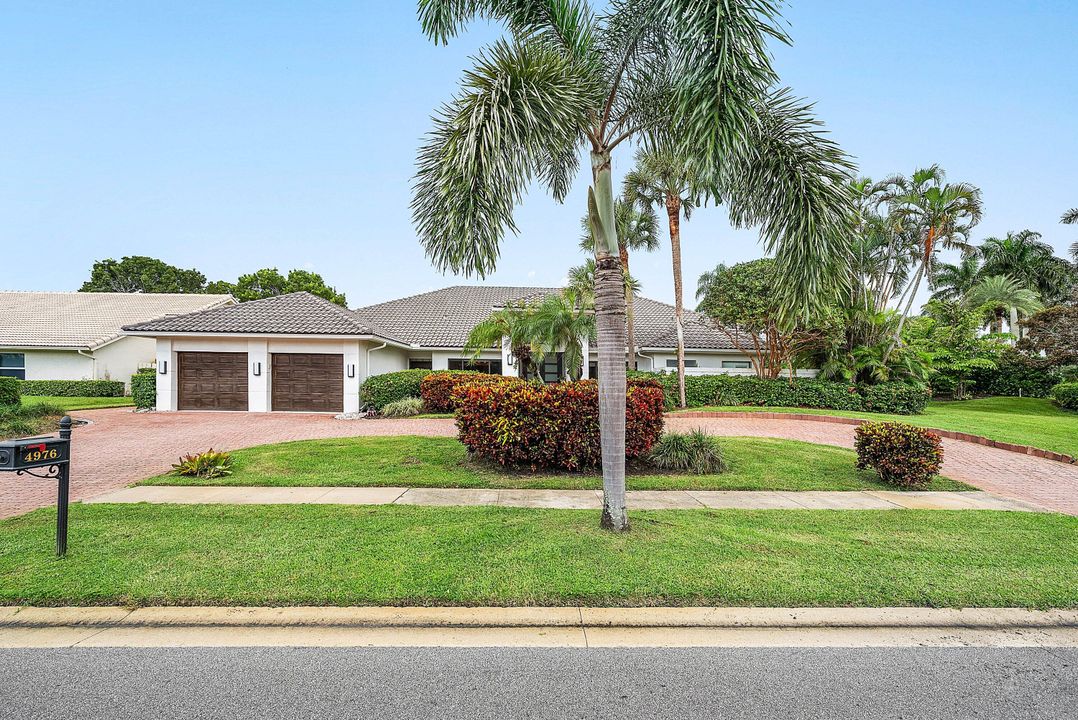 На продажу: $1,995,000 (4 спален, 5 ванн, 4089 Квадратных фут)