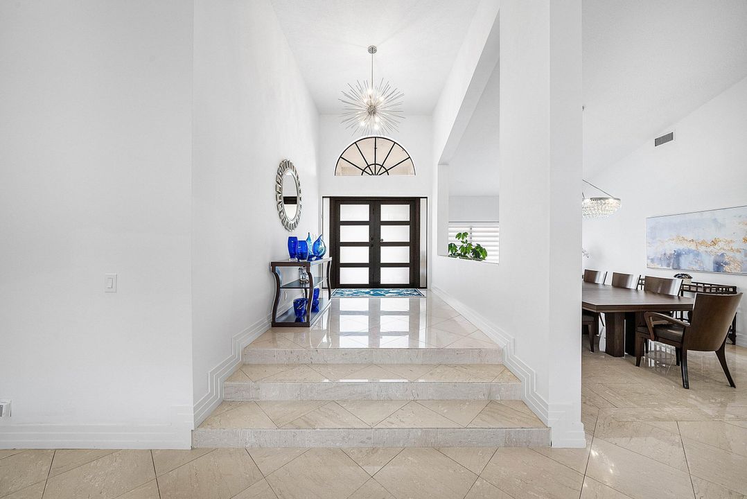 На продажу: $1,995,000 (4 спален, 5 ванн, 4089 Квадратных фут)