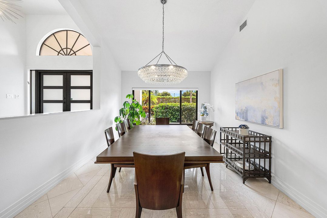 На продажу: $1,995,000 (4 спален, 5 ванн, 4089 Квадратных фут)