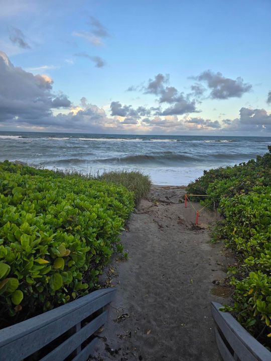 For Rent: $7,500 (1 beds, 1 baths, 833 Square Feet)