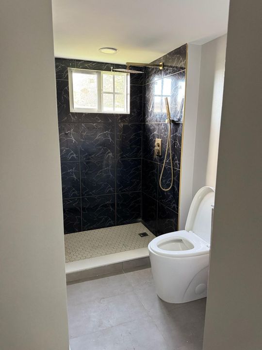 En Venta: $85,000 (3 camas, 2 baños, 920 Pies cuadrados)