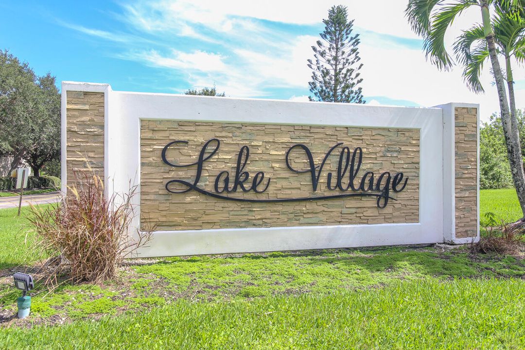 For Sale: $317,900 (3 beds, 2 baths, 1489 Square Feet)