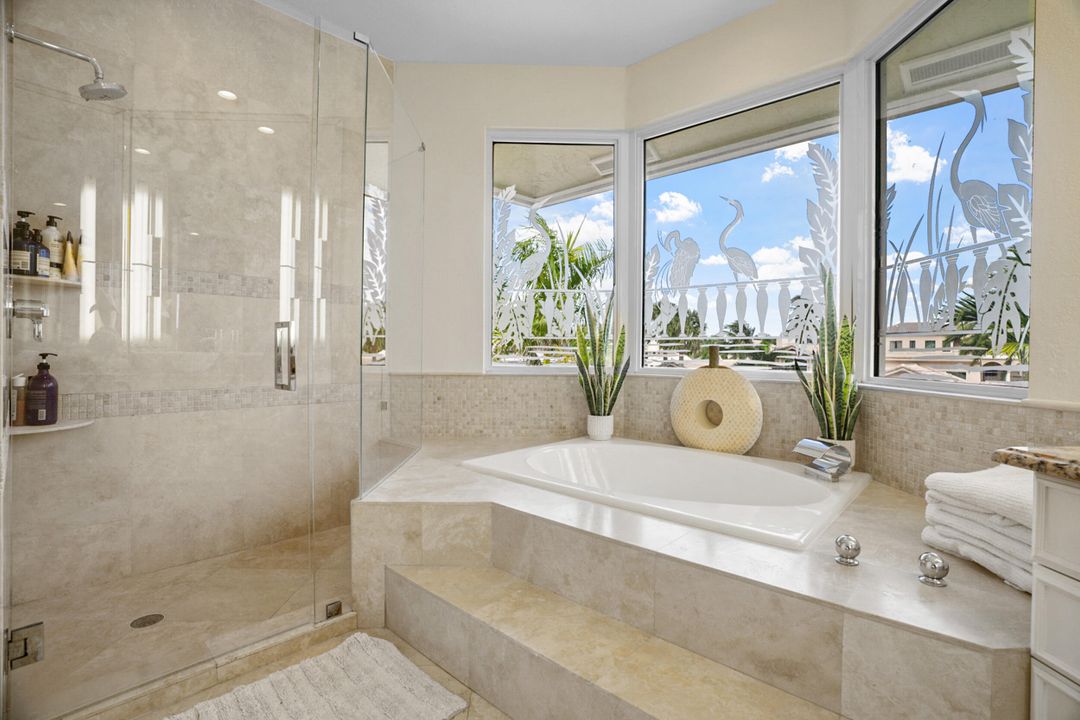 For Rent: $27,000 (4 beds, 3 baths, 3498 Square Feet)