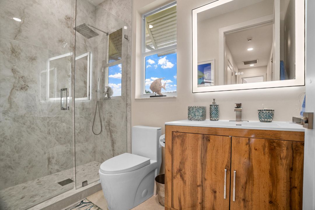 For Rent: $27,000 (4 beds, 3 baths, 3498 Square Feet)