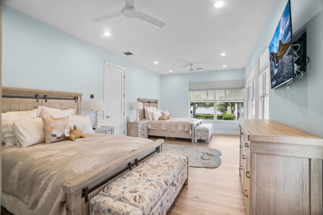 For Rent: $27,000 (4 beds, 3 baths, 3498 Square Feet)