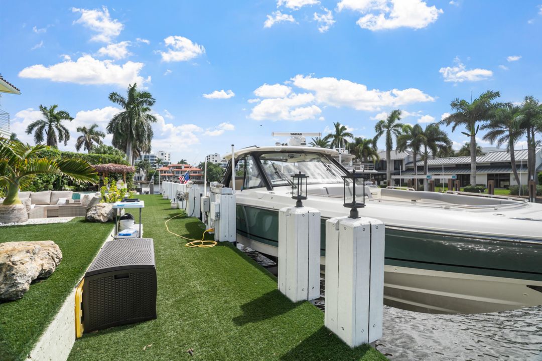 For Rent: $27,000 (4 beds, 3 baths, 3498 Square Feet)