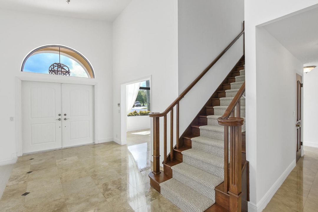 For Sale: $1,425,000 (3 beds, 3 baths, 3523 Square Feet)