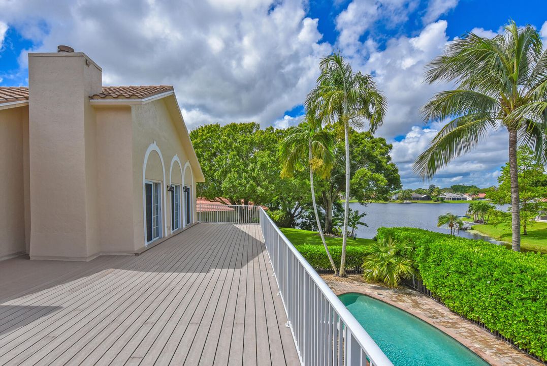 For Sale: $1,425,000 (3 beds, 3 baths, 3523 Square Feet)